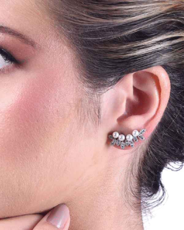 Brinco Ear Cuff Naira