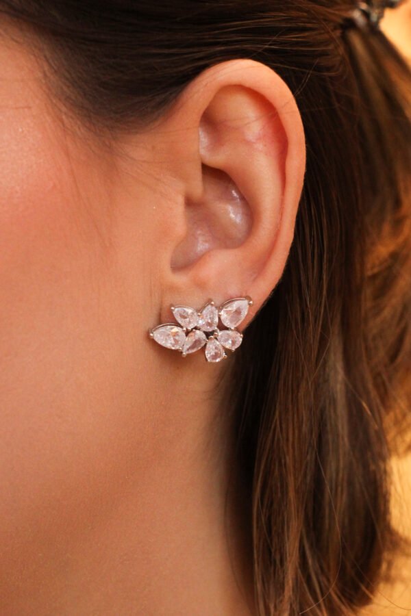 Brinco Ear Cuff Zirconias