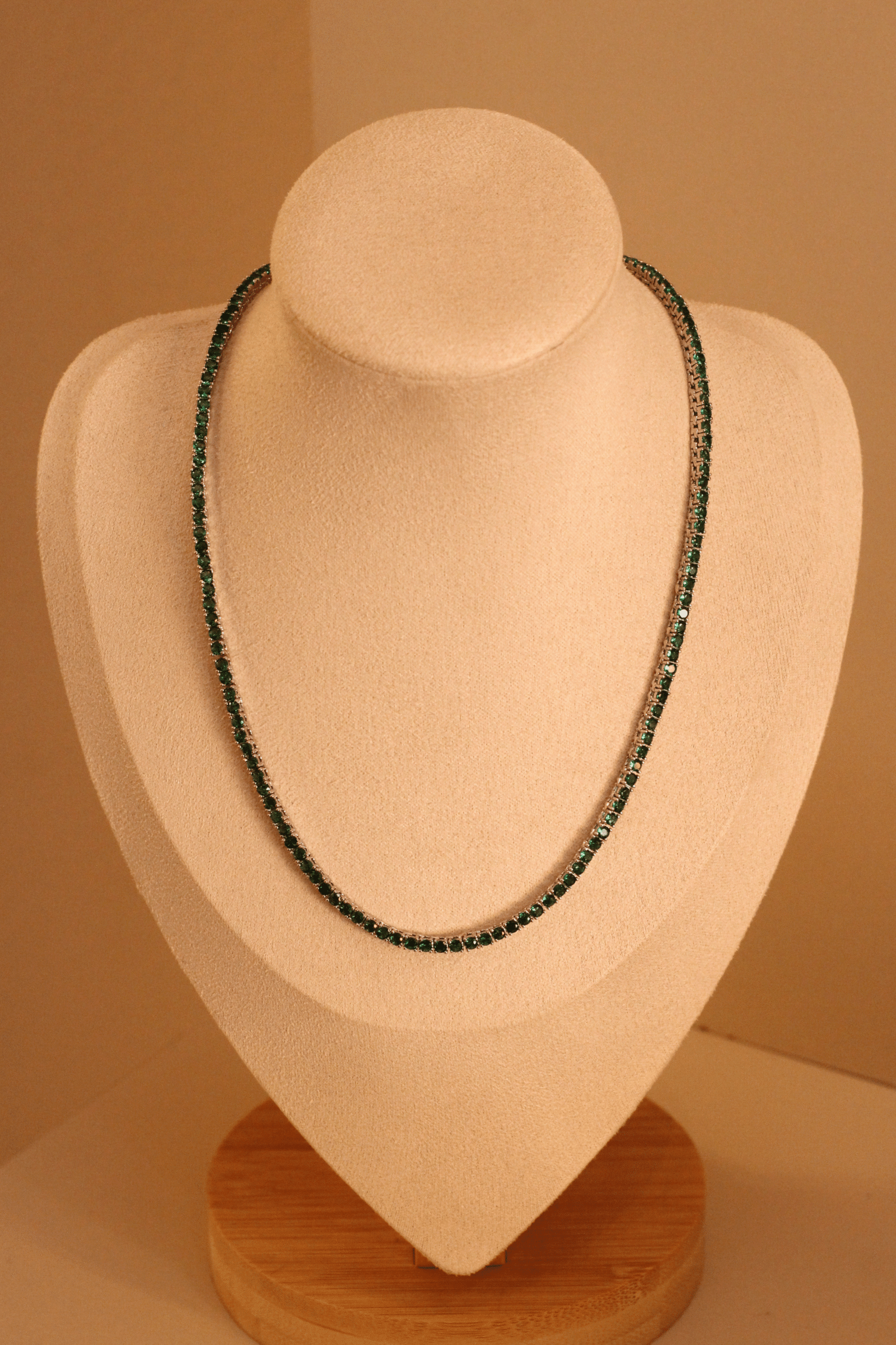 Colar Riviera Verde Esmeralda | 4 pontas
