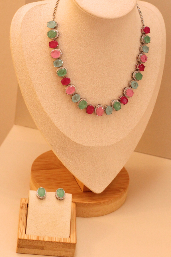 Conjunto Oval Pedras Coloridas