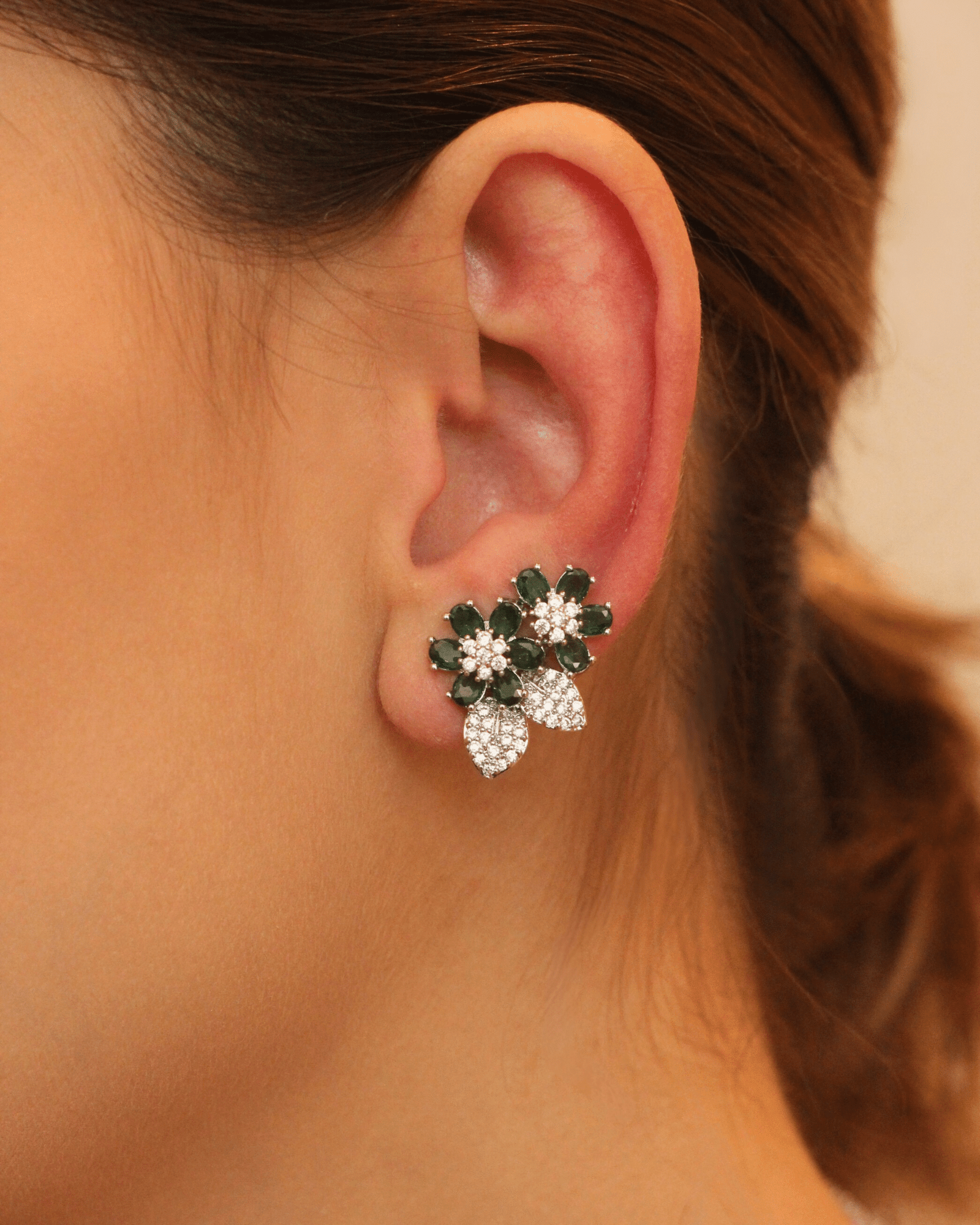 Brinco Ear Cuff Floral Verde
