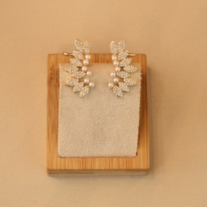 Brinco Ear Cuff Lilly Pérolas | Ouro