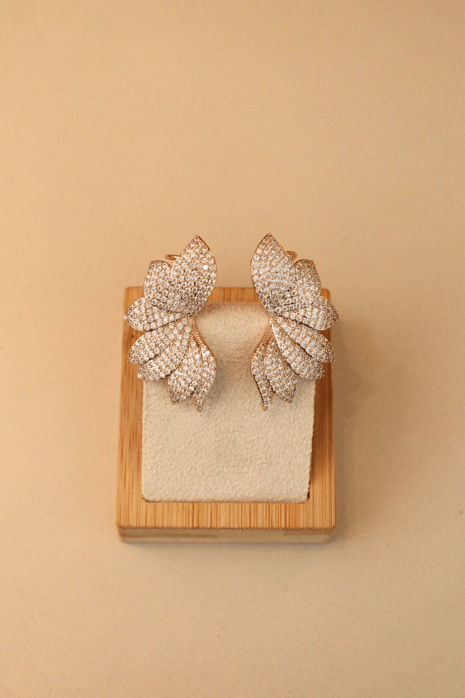 Brinco Ear Cuff Asas | Ouro