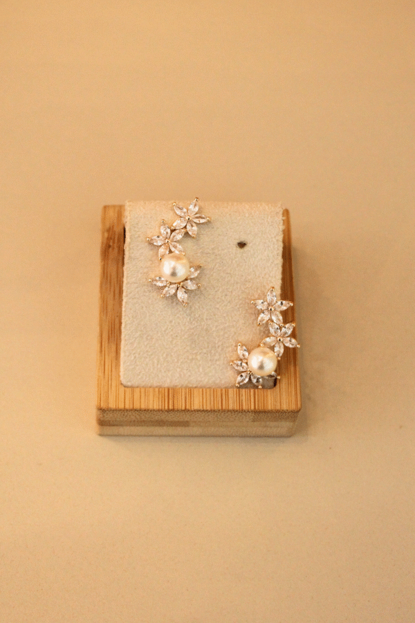 Brinco Ear Cuff Clara