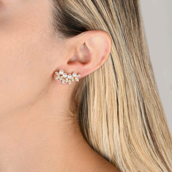 Brinco Ear Cuff Naira | Ouro