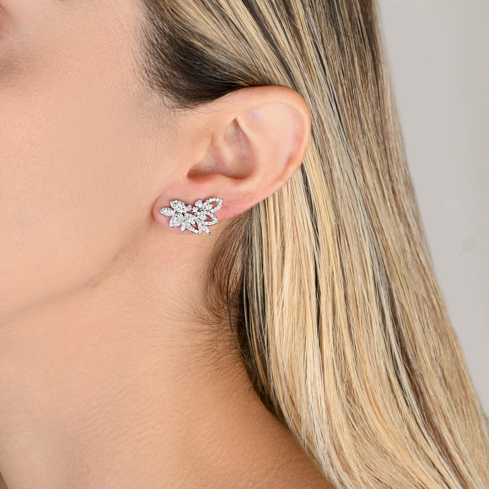 Brinco Ear Cuff Lua de Prata (PP)