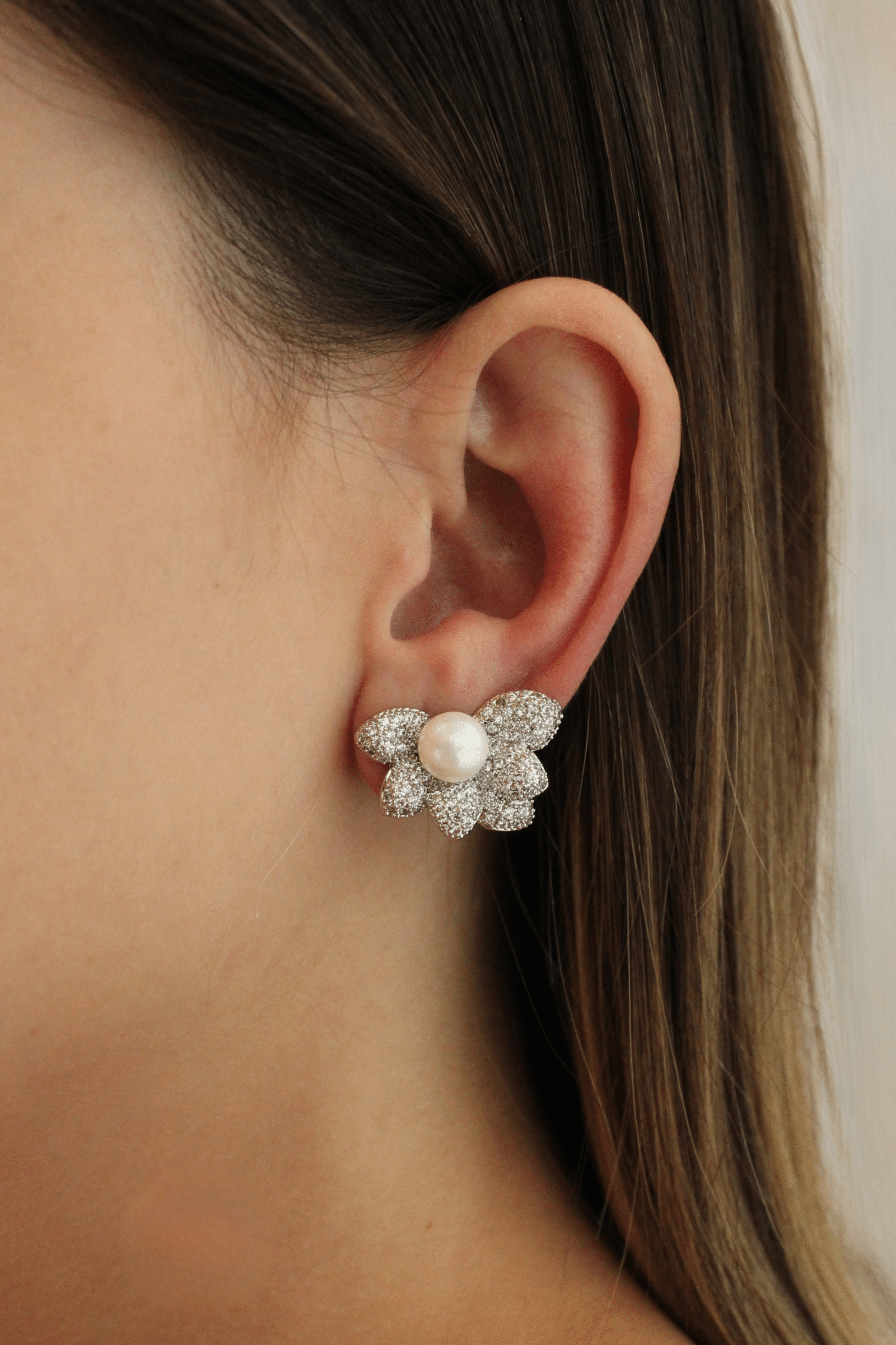 Brinco Ear Cuff Gardênia