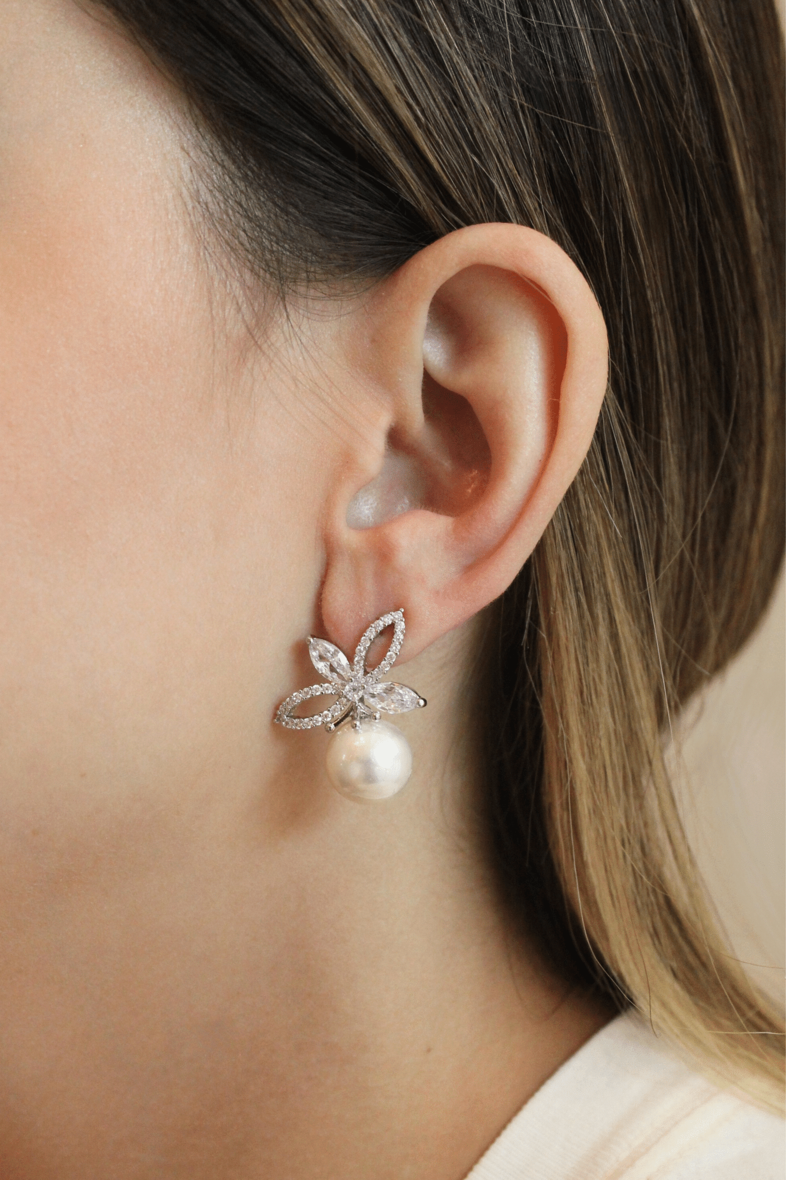 Brinco Flor Nina | M